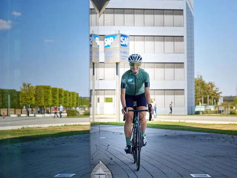 10.000 Jobradler bei SAP 10.000 Jobradler bei SAP