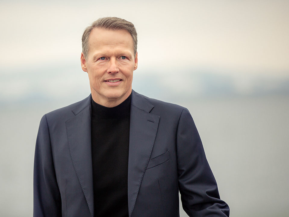 Portrait des neuen CEOs der JobRad Gruppe: Digital-Experte Frank Hassler Portrait des neuen CEOs der JobRad Gruppe: Digital-Experte Frank Hassler